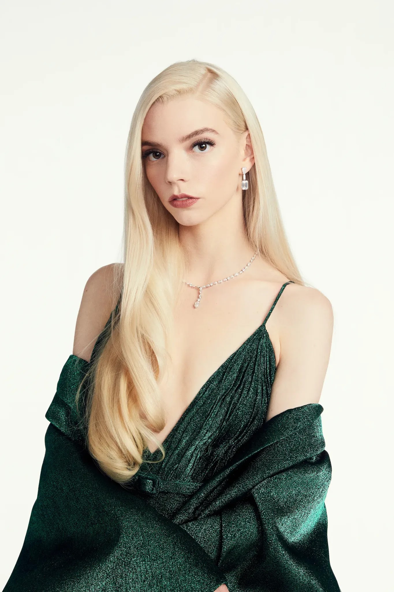 Anya TaylorJoy in Green Dior Dress for the 2021 Golden Globes