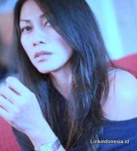 Lirik Lagu Anggun C Sasmi - Takut | Lirik Lagu Populer