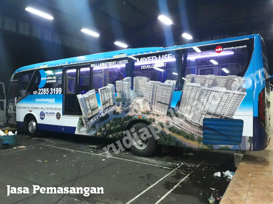 Jasa Branding Sticker Mobil BUS Dan Advertising - Rudiapplicator.com