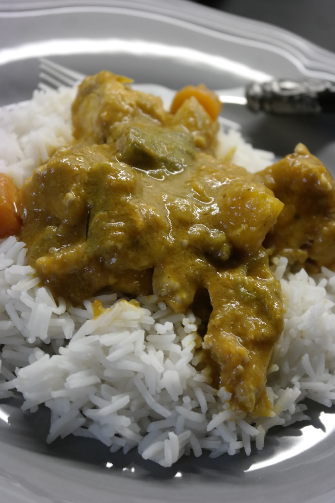 COZINHAR COM OS ANJOS MOAMBA DE FRANGO