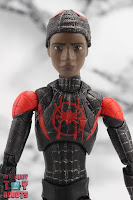 MAFEX Spider-Man (Miles Morales) 13