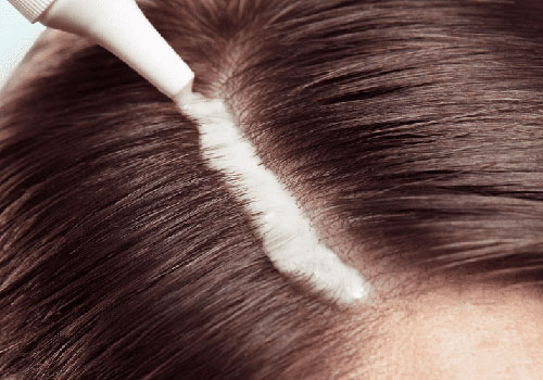 Qué la exfoliación y cómo beneficia a tu cuero cabelludo