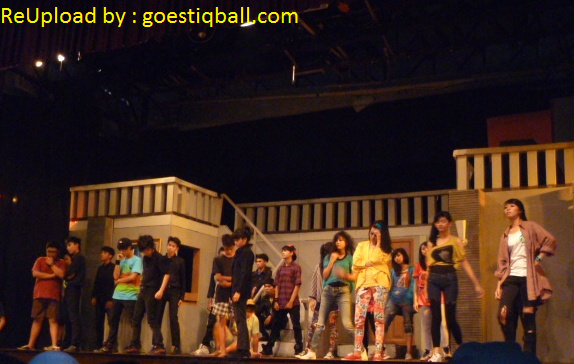 Contoh Makalah Seni Teater DhikaShare Contoh Makalah Seni Teater DhikaShare