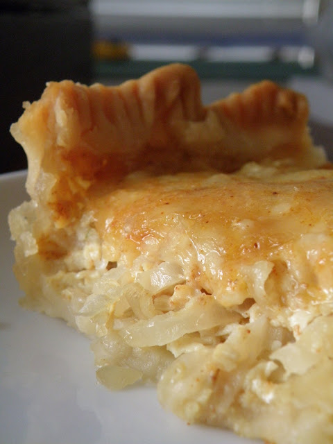 INTERNATIONAL:  GERMAN: Onion Pie - Zwiebelkuchen Recipes and VIDEOS