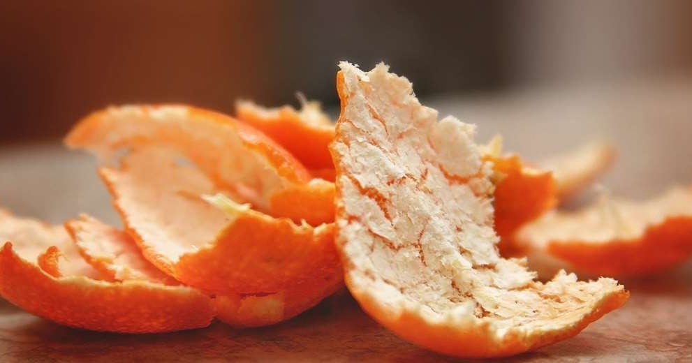 5 usos prácticos de las cáscaras de frutas y verduras