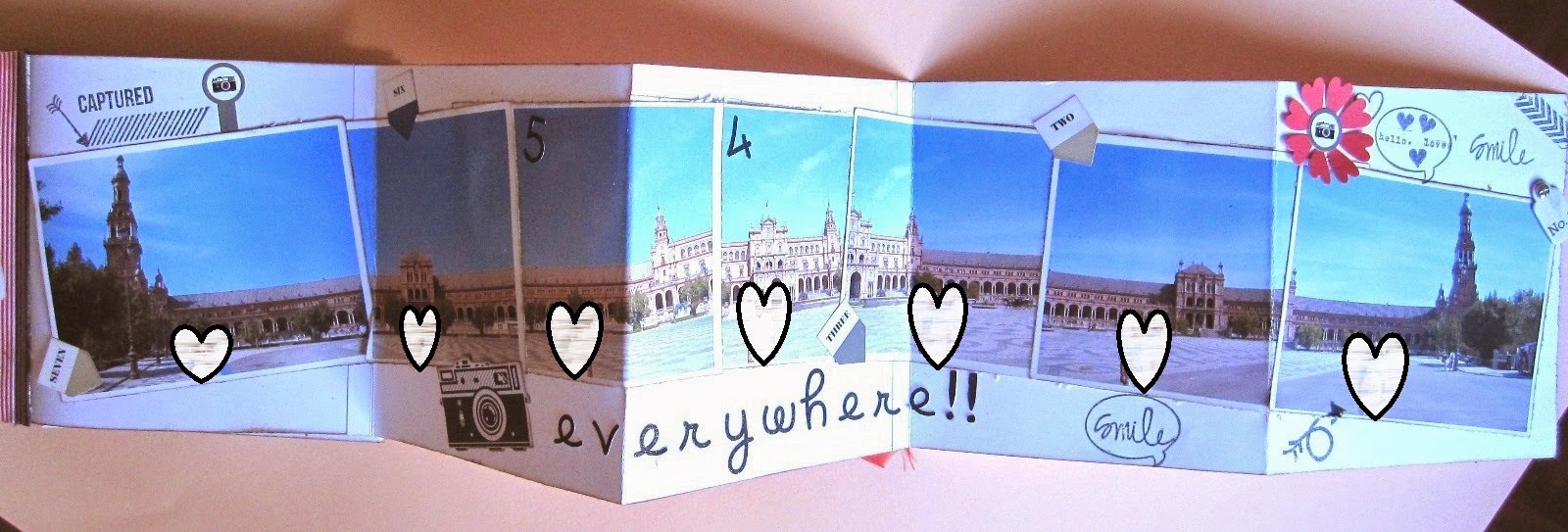 foto 12 decoración interior LOVE mini-álbum con desplegable en zig-zag con fotos plaza de España de Sevilla decoradas con stickers y sellos de scrapbooking