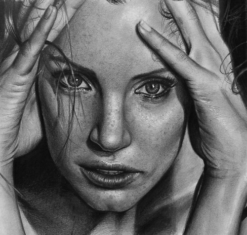 07-Jessica-Chastain-Valentina-Zou-Pencils-and-Charcoal-Hyper-Realistic-Drawings-www-designstack-co