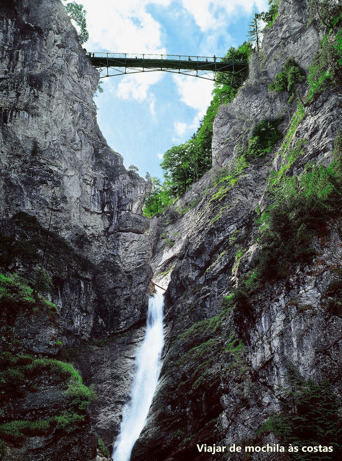 каминито-дель-рей испания. мост роял гордж (сша). гималаи ущелье. сша. над ущельем.