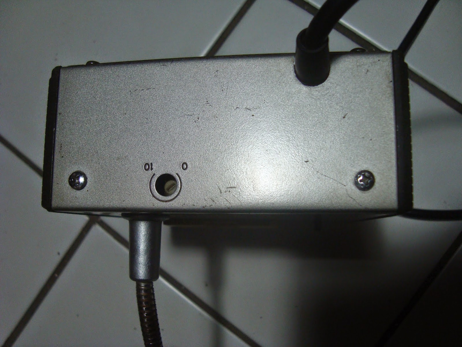 RADIO SELLER: Desk Mic Kenwood MC 80 (SOLD)