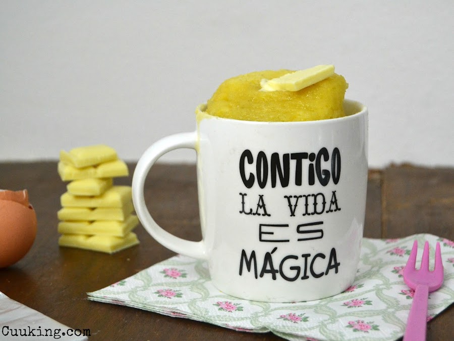 cuuking receta mug cake de chocolate blanco. Videoreceta