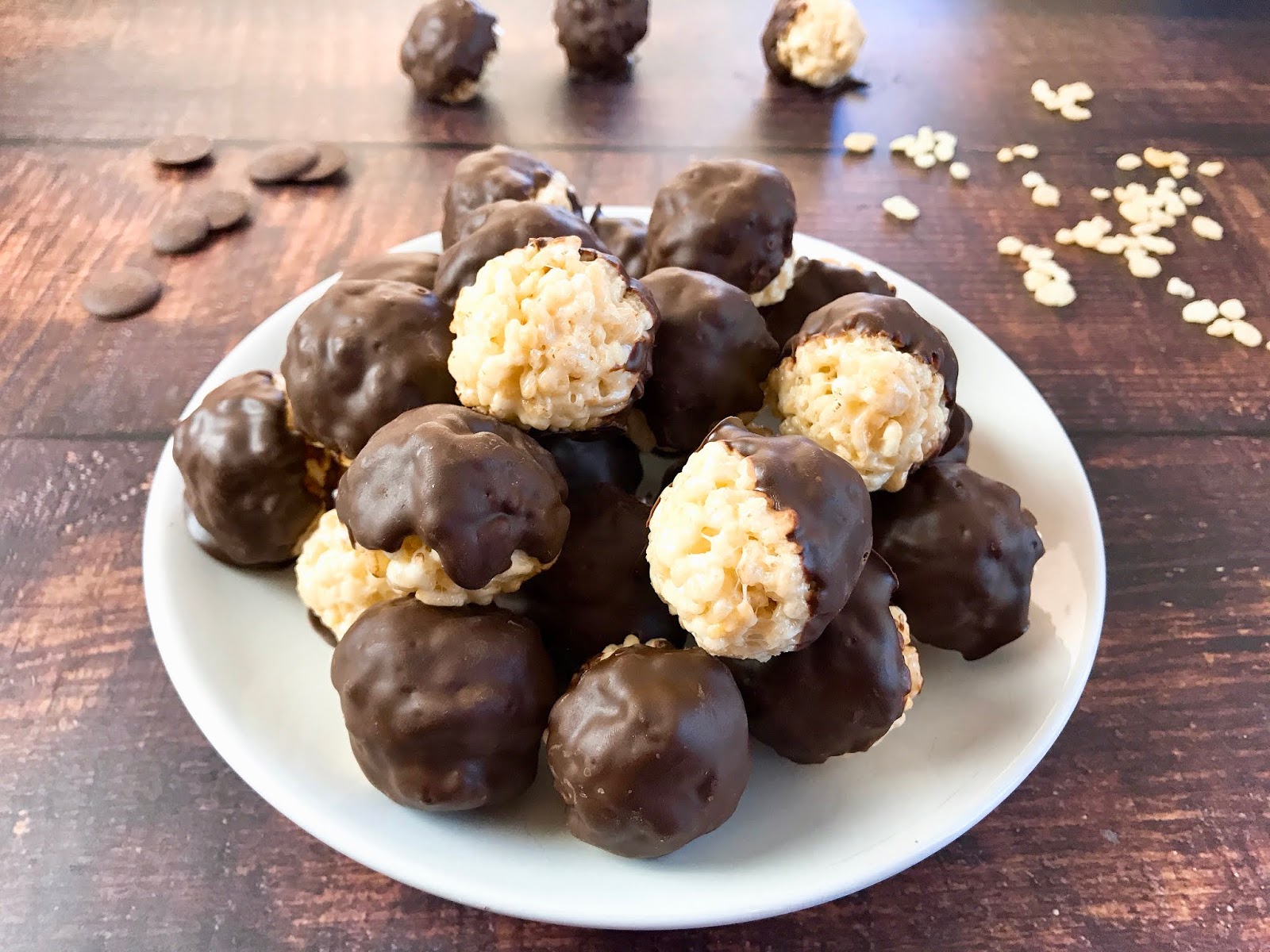 Chocolate Dunked Rice Krispies Treat Balls