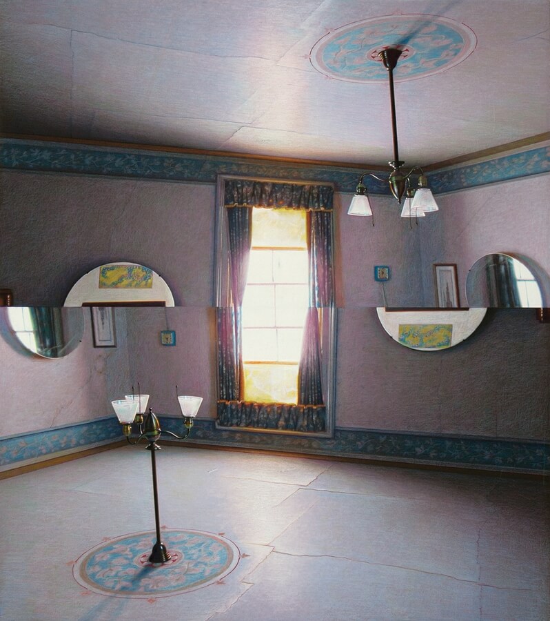 12-Mirrored-Room-4-Artist-Eric-www-designstack-co