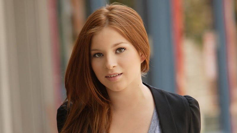 Films Et Séries Tv Avec Stacey Farber Planeta na TV DC: Superman & Lois - Stacey Farber interpretará Leslie