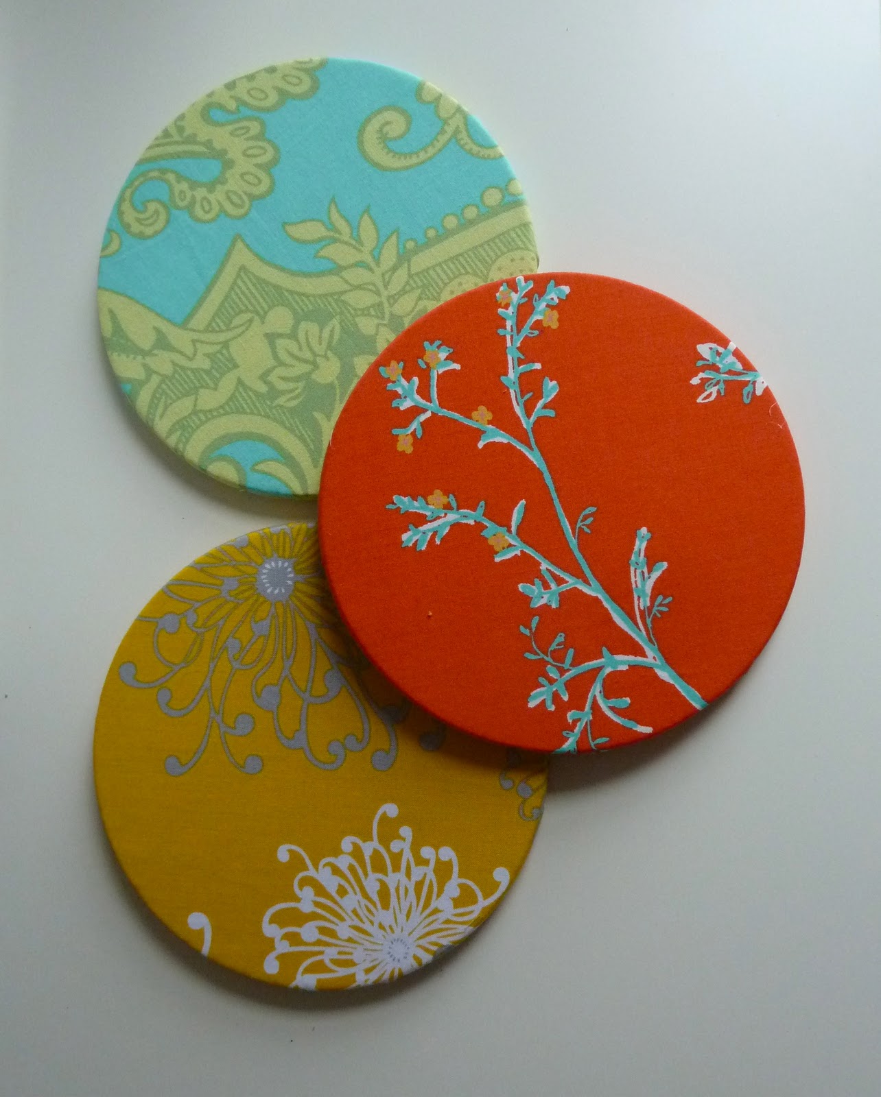 Sew Much Sunshine [to the square inch] IKEA Hack Fabric Covered Cork