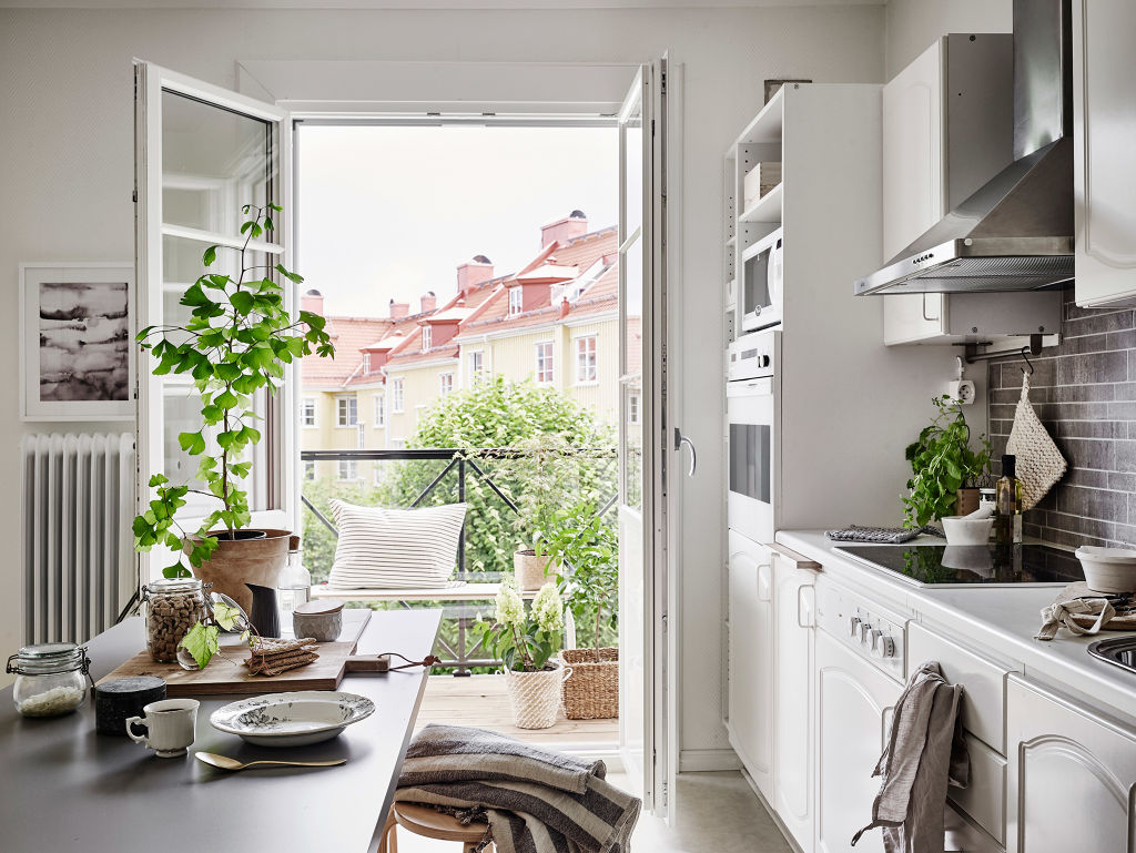decordemon: STOCKHOLMSGATAN 1A, A Bright Natural Style Apartment in ...