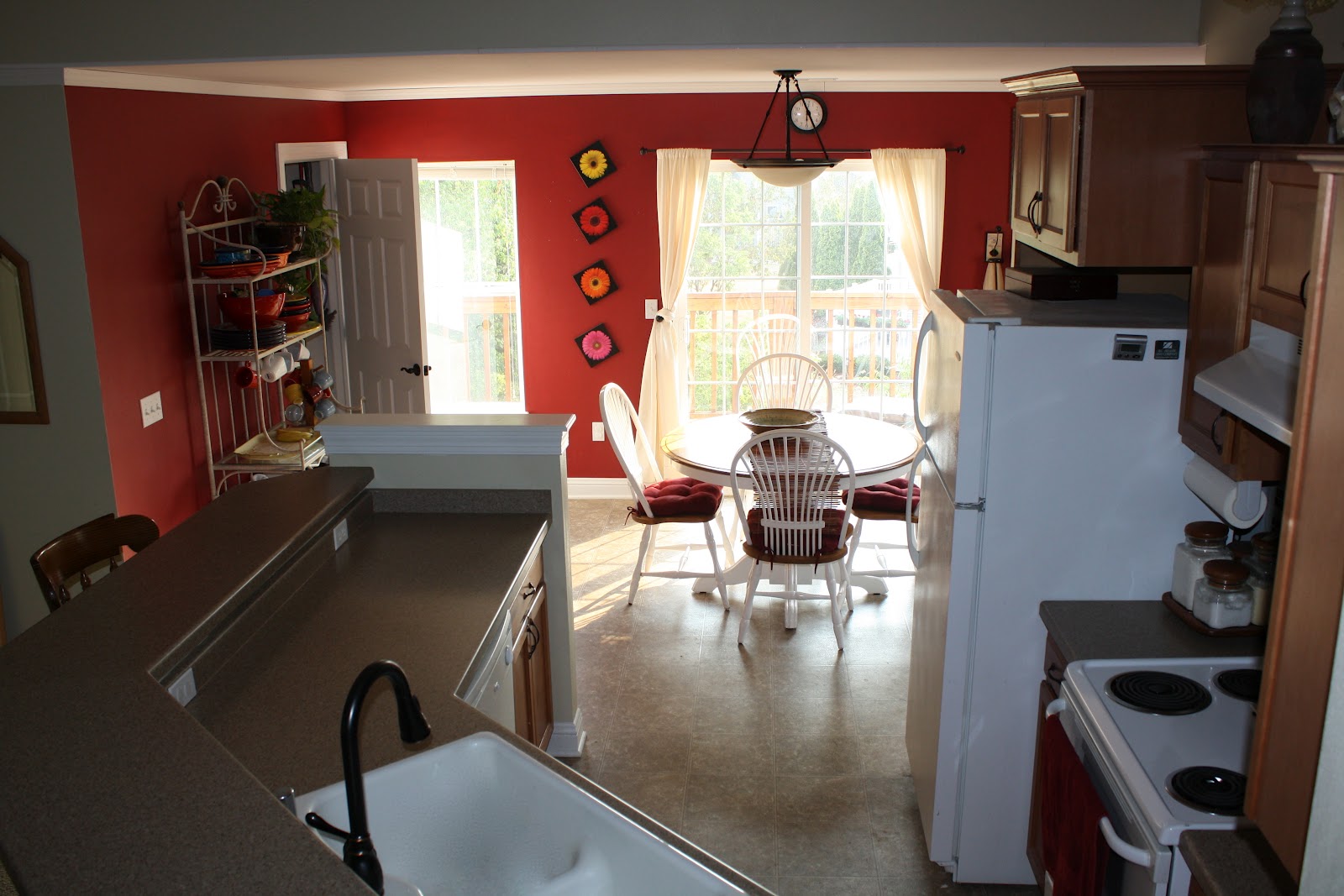 East Troy Condo Kitchen