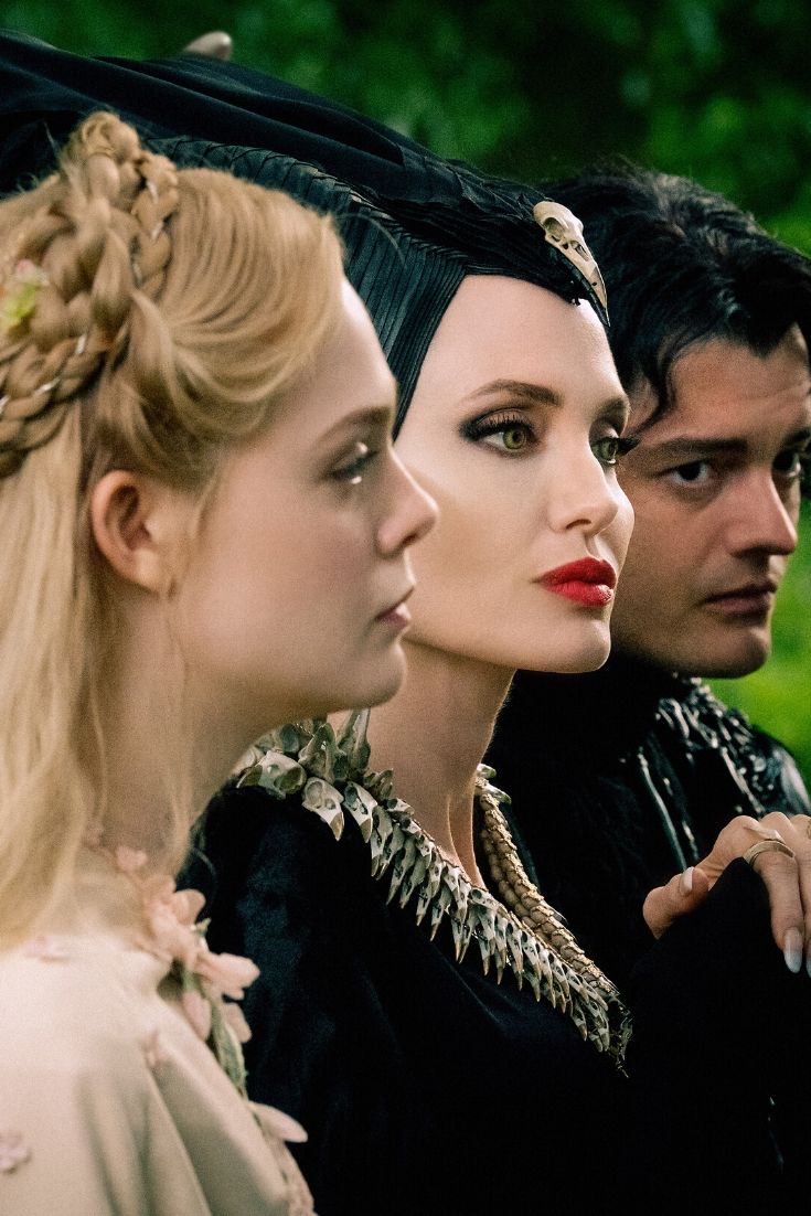 MOMMY BLOG EXPERT: Disney Maleficent 2 Bluray Review + Giveaway