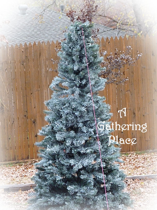 HOW TO PAINT YOUR CHRISTMAS TREE Winter White Wonderland