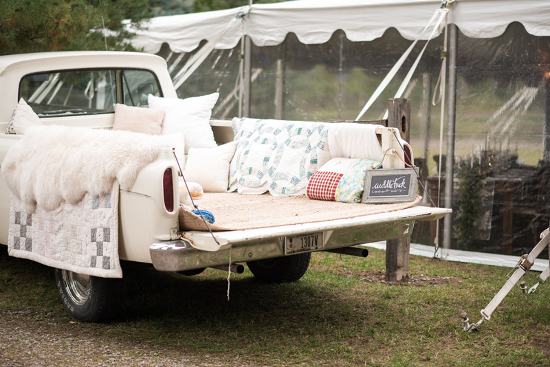 Truck / Montana / Photography: Kelly Kirksey Photography / Planner: Tanya Gersh Events / Florist: Mum’s Flowers 