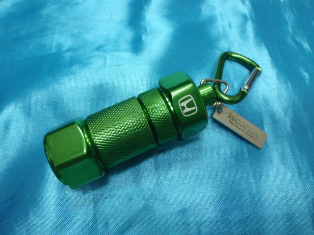 Honda+Green+Keychain+(3).JPG