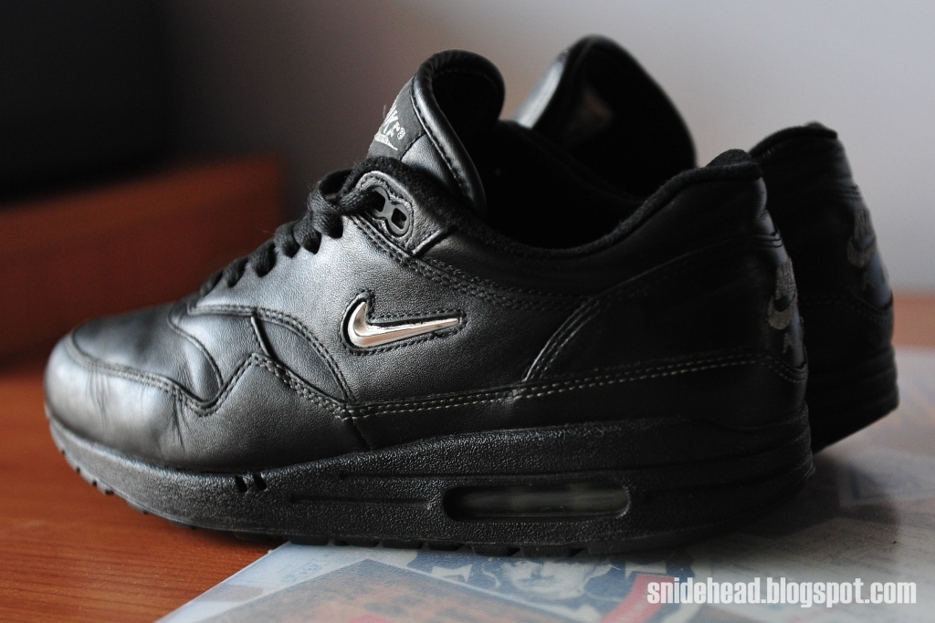 SOLD | NIKE AIR LEATHER JEWEL BLACK/METALLIC SILVER 8