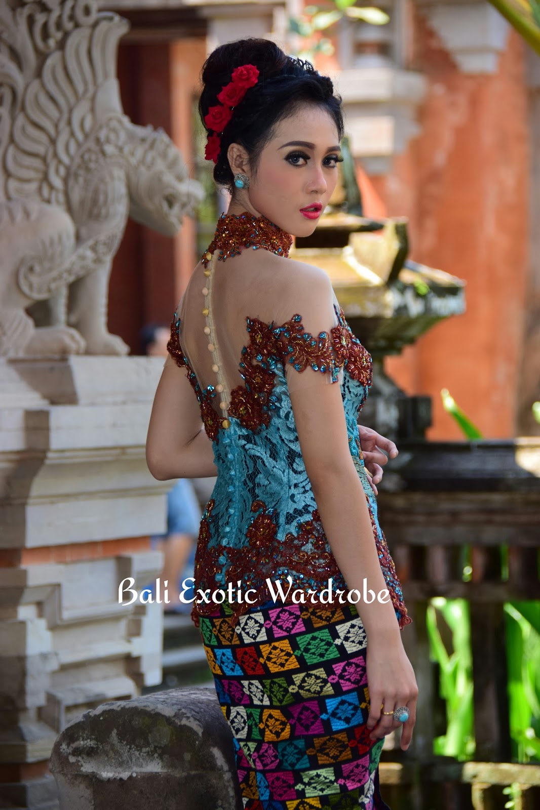 Bali Exotic Wardrobe: Kebaya Brokat Turquoise Brown
