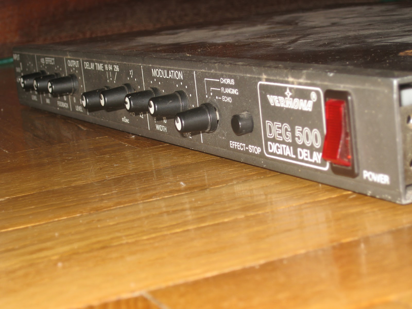 Infrequent Sound [sex.tex] technology Vermona DEG500 Digital Delay