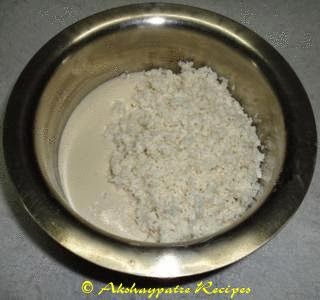grind the rice and urad dal separately