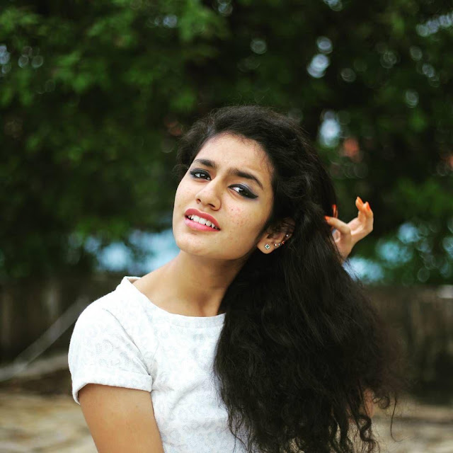 Priya Prakash Varrier Latest Cute Image Gallery 4