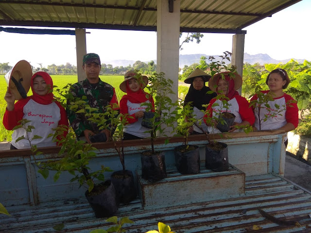  Pengurus Posyandu Desa Barepan Cawas