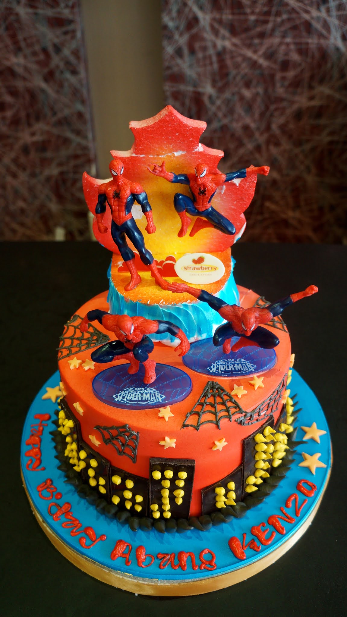 Kue Ulang Tahun Tema Spider-Man