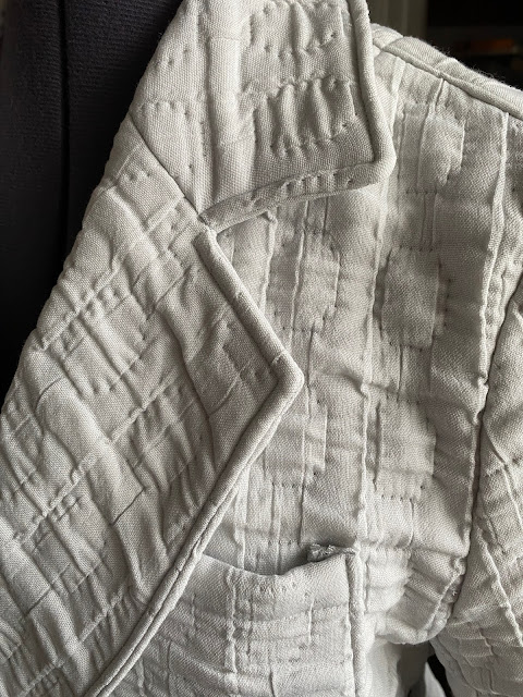 Diary of a Chain Stitcher: Closet Core Patterns Sienna Maker Jacket in Quilted Cloque from The Fabric Store