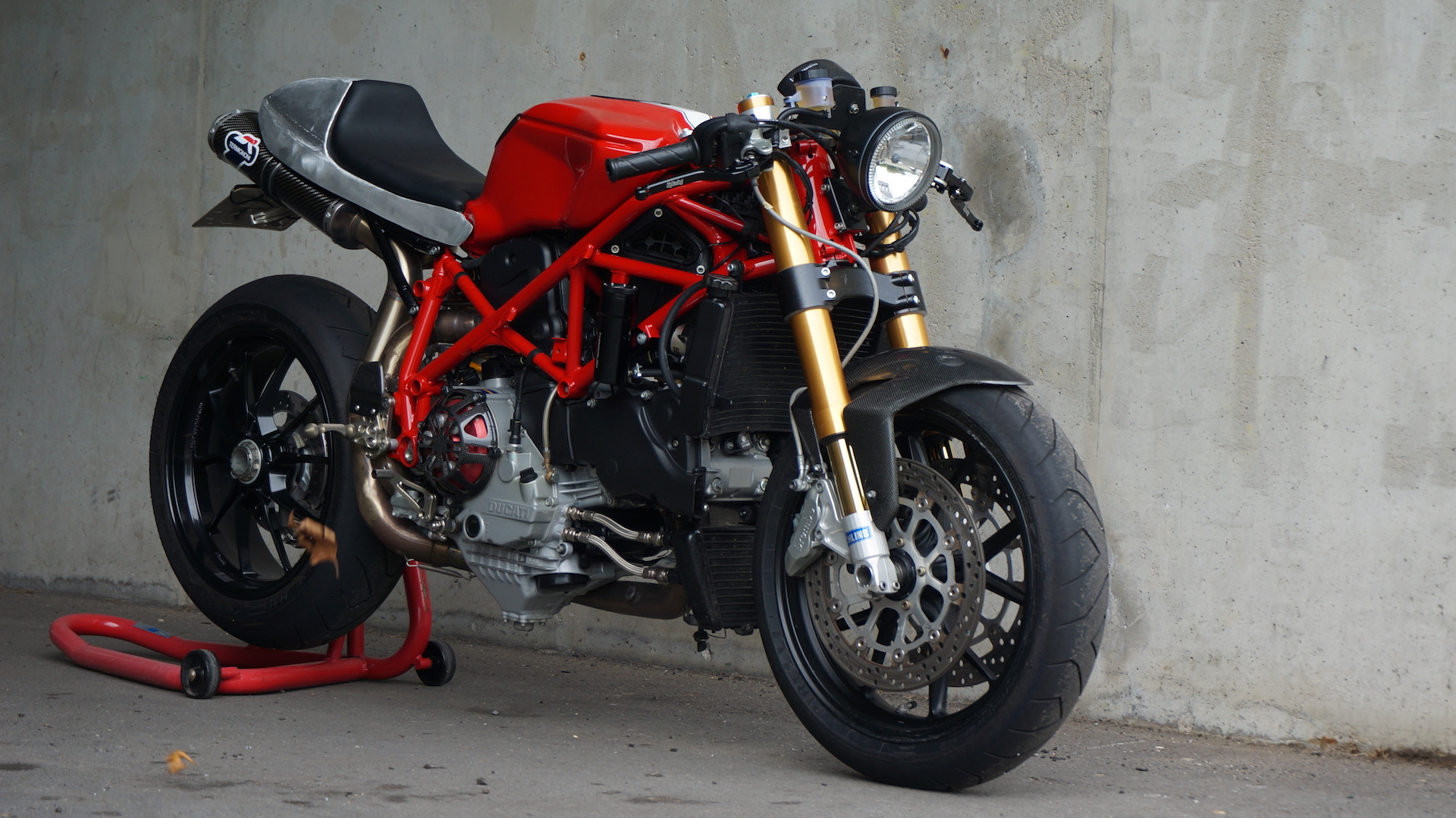 Ducati 999 Race