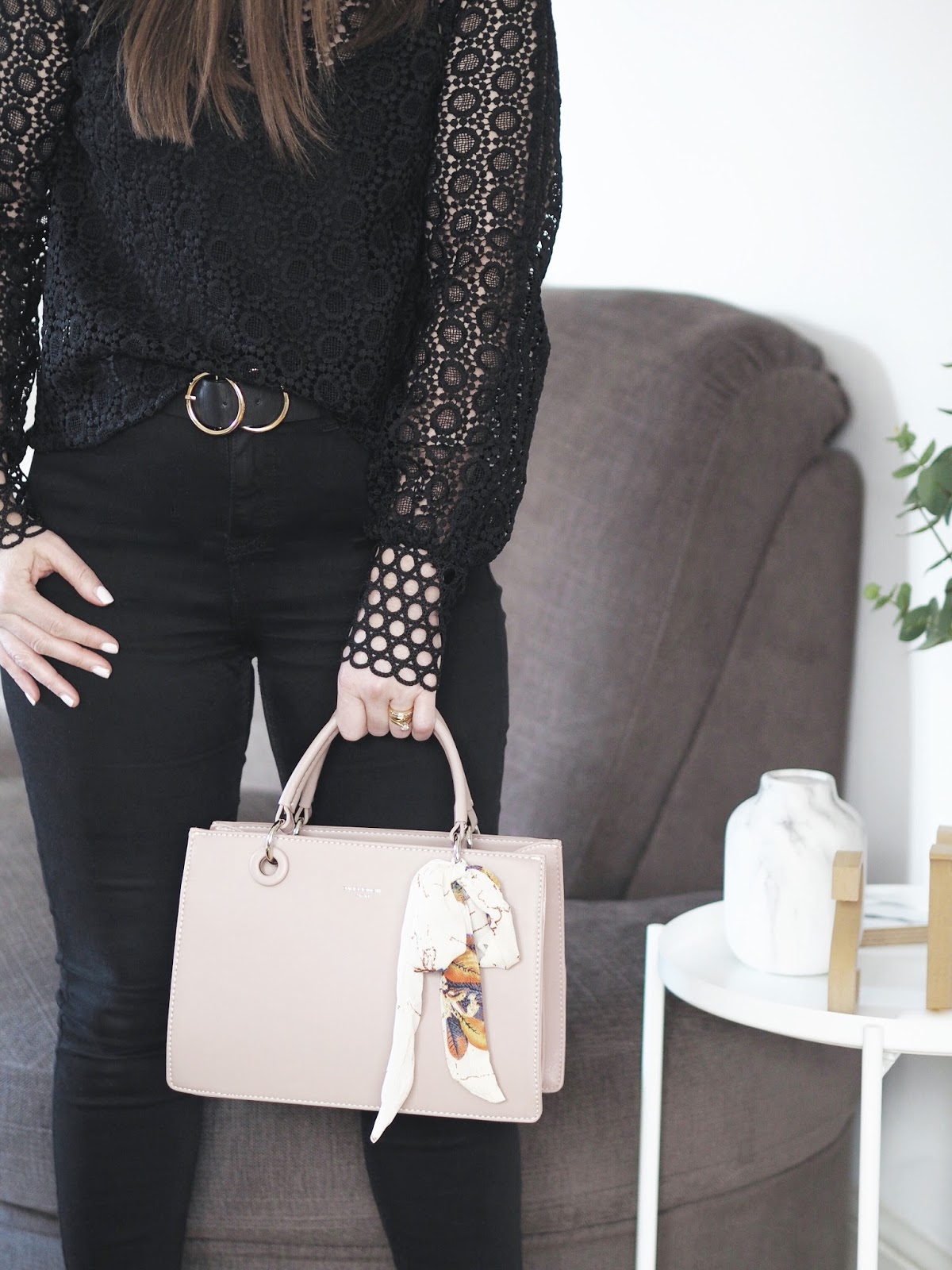 H&M lace blouse \ Priceless Life of Mine \ over 40 lifestyle blog