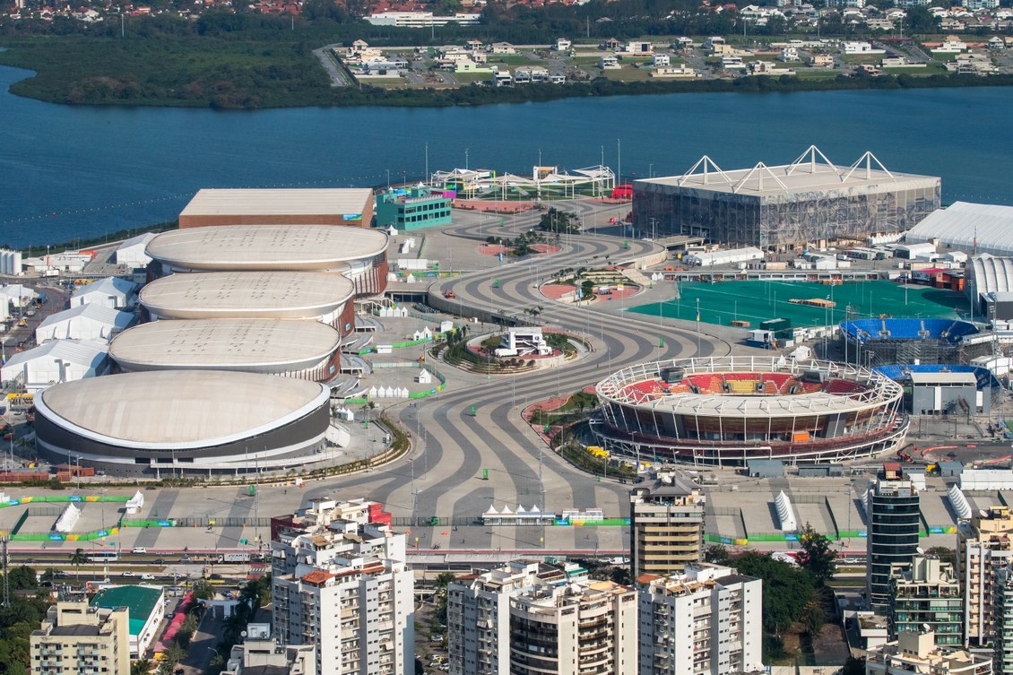 Imagens aéreas mostram o Rio de Janeiro quase pronto para os Jogos de 2016 Surto Olímpico Imagens aéreas mostram o Rio de Janeiro quase pronto para os Jogos de 2016 Surto Olímpico