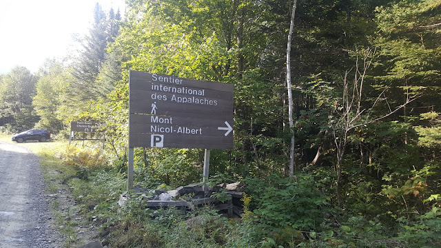 Début du sentier pour le Nicol-Albert