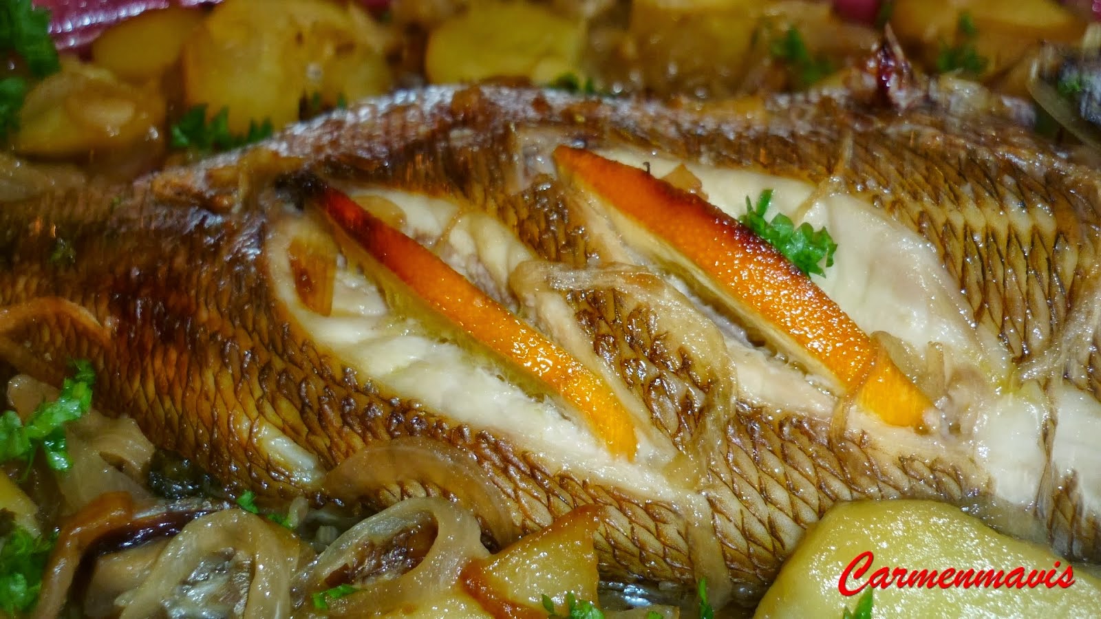 LA COCINA DE CARMENMAVIS BESUGO AL