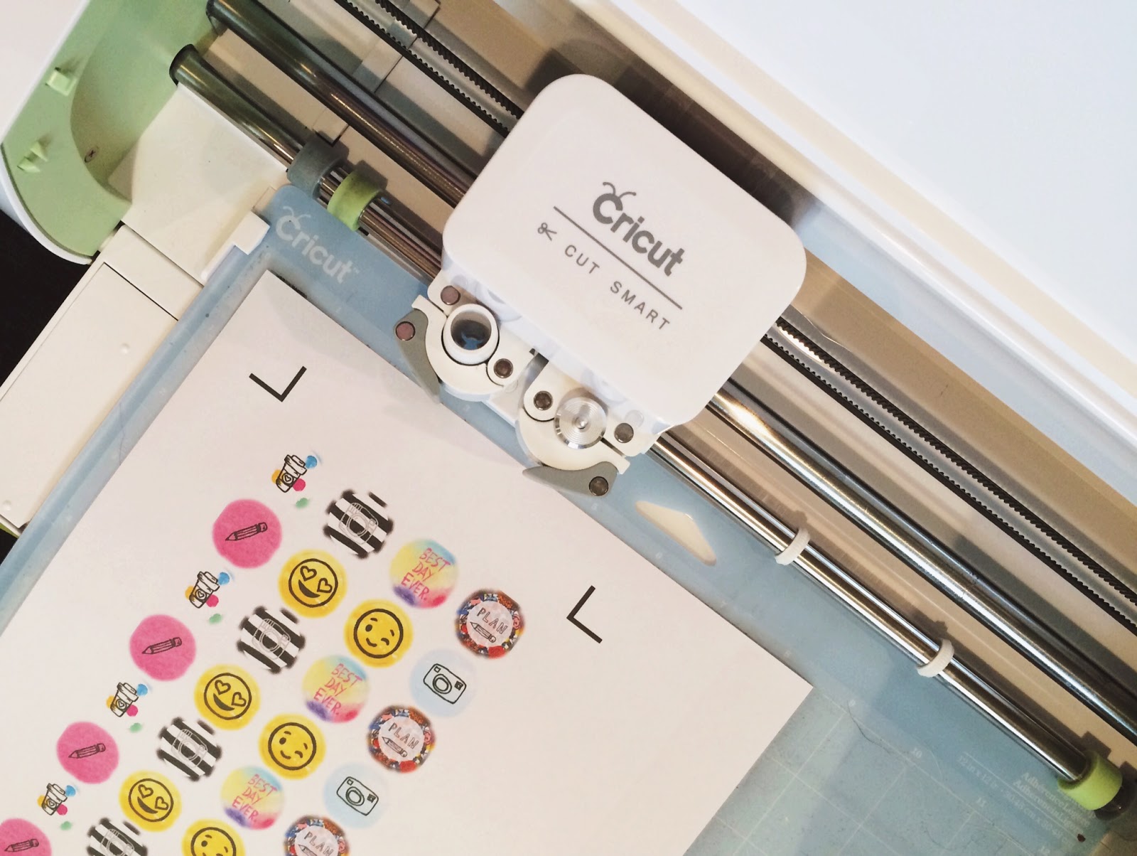 five sixteenths blog Make it Monday // Create Planner Stickers using