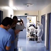 [Ελλάδα]Ασθενής βγαίνει από τη ΜΕΘ ..Γιατροί και νοσηλευτές του εύχονται "σιδερένιος" εν μέσω χειροκροτημάτων ![βίντεο]