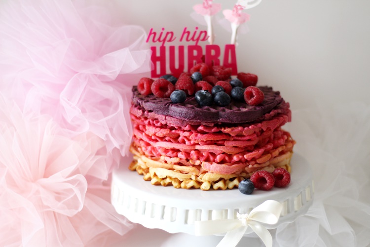 Ombre Waffeltörtchen zum Valentinstag - Biskuitwerkstatt