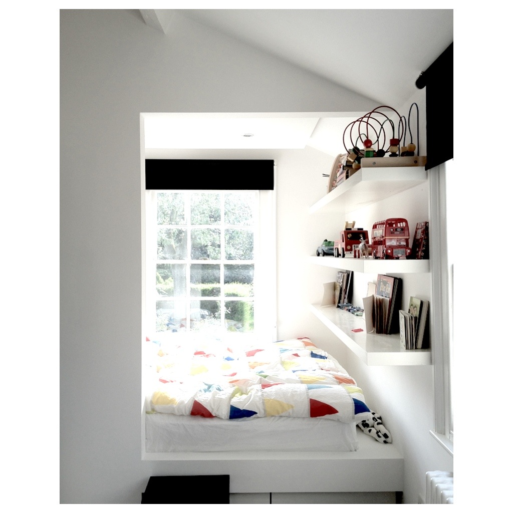 MESy design Small room big bed little boy