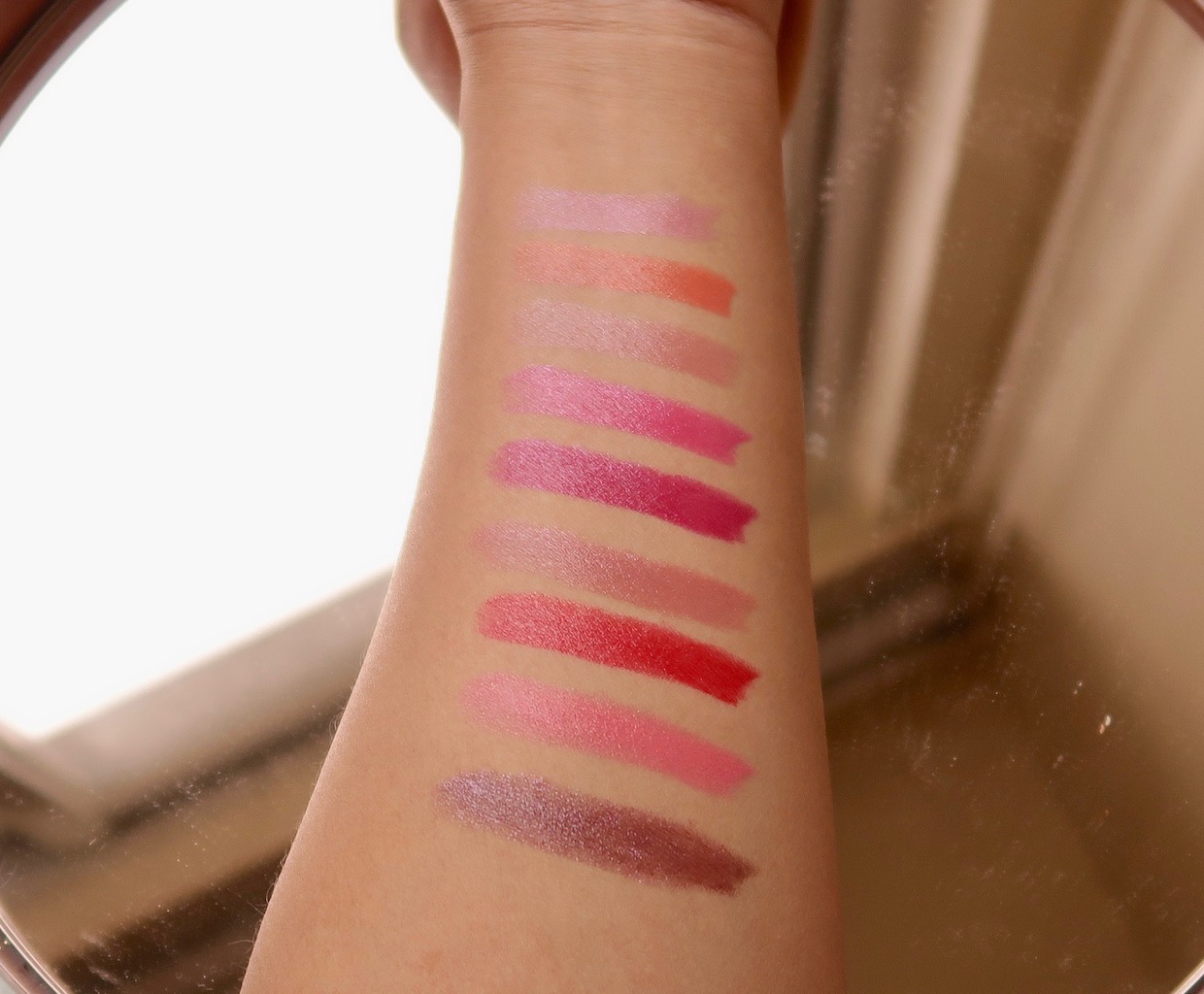 Mark by Avon Prism Lipstick Legit Diamond Shine Lipstick!