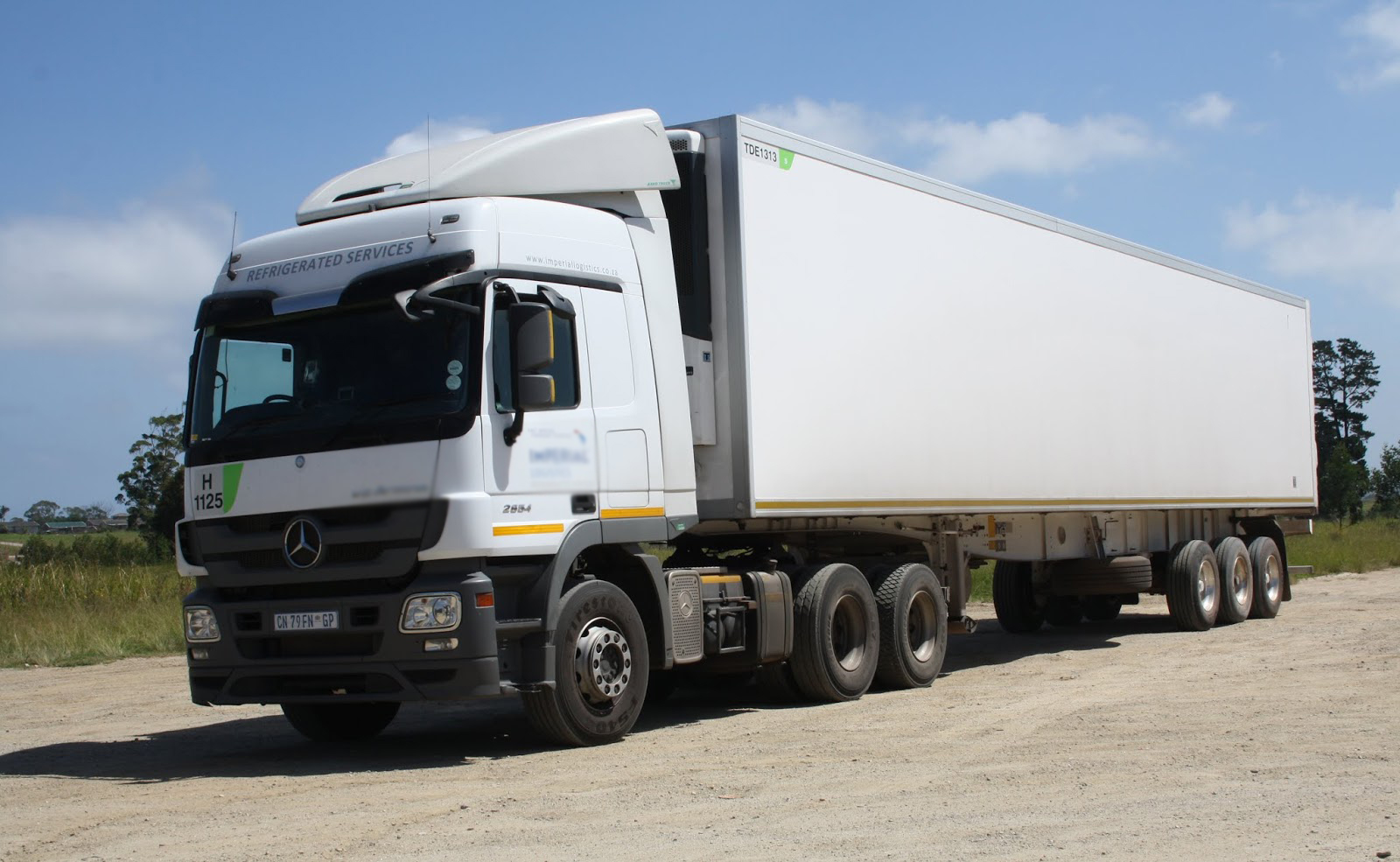 Global Logistics Services What are the advantages of global logistics