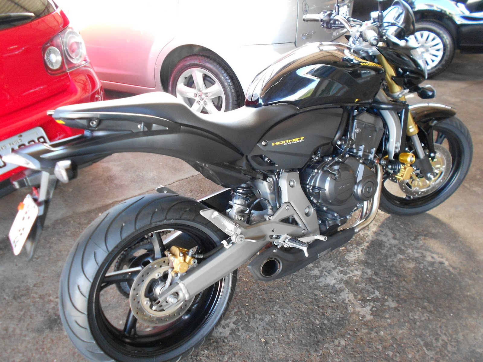 Beto Automóveis: 2010 - CB 600 F HORNET (VENDIDO)