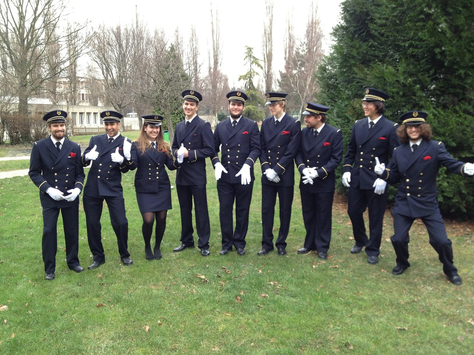 AERODYNE 12 étudiants aux Arts &