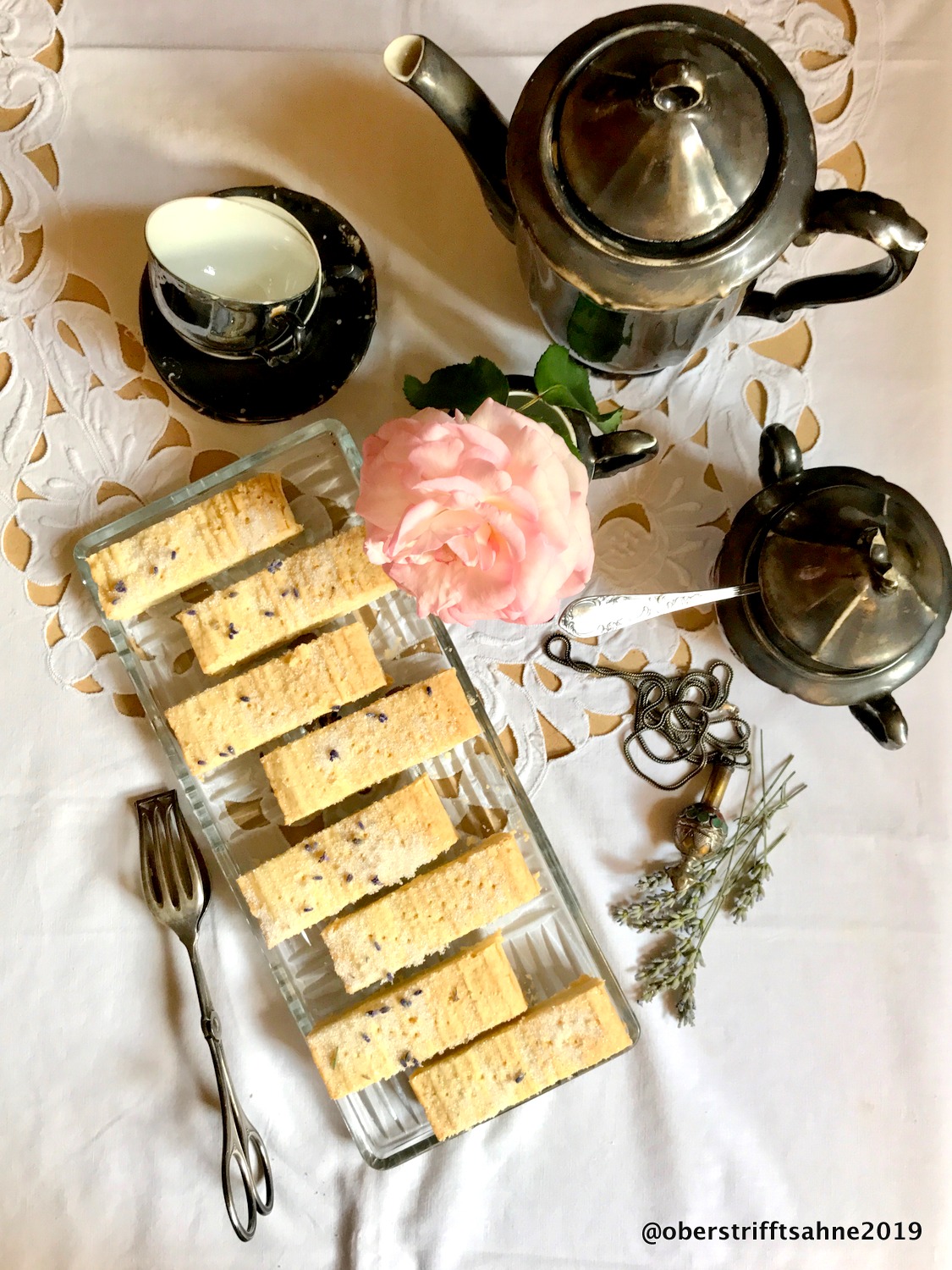 Its Tea Time: Shortbread mit Rosenwasser und Lavendel