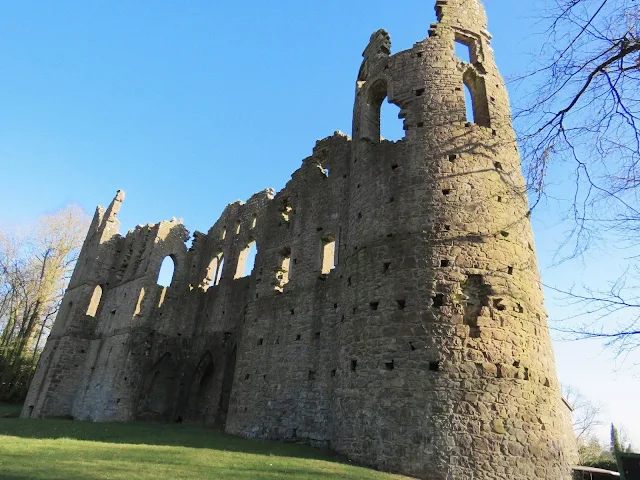 Pictures of Ireland: The Jealous Wall at Belvedere House