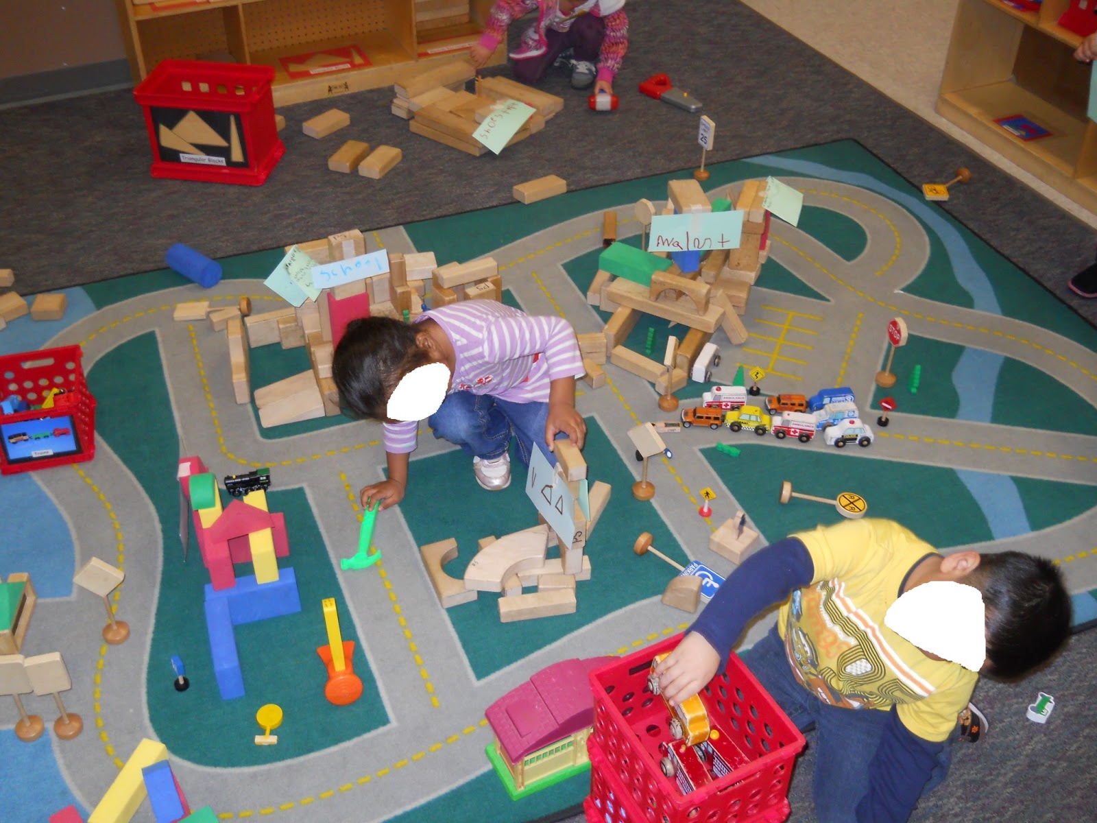 Learning and Teaching With Preschoolers Literacy in the Block Center