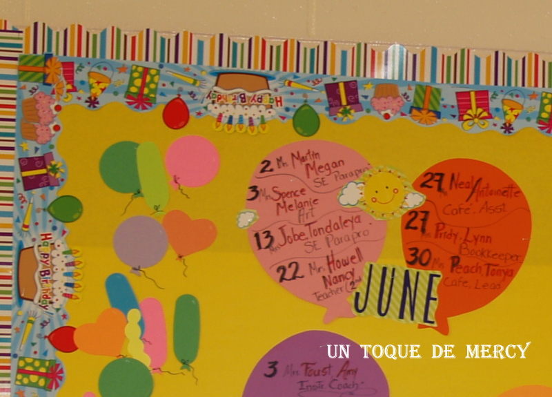 UN TOQUE DE MERCY FELIZ CUMPLEANOS/ /HAPPY BIRTHDAY MURAL PARA ESCUELA...