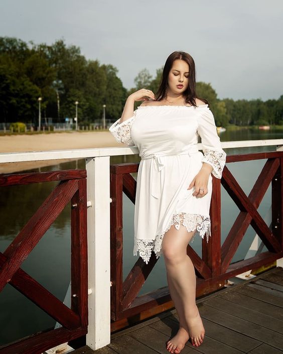 Plus size fashion ideas for curvy women to look gorgeous on various occasions